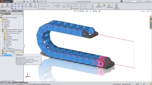 Ketten bewegen sich realistisch - die neue Funktion "Kettenmuster" macht's möglich (Bild: SolidWorks).