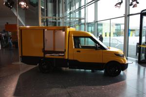 IoT-Fahrzeug: Das StreetScooter-Modell für die Post