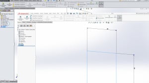 Die neue Oberfläche ist im direkten Vergleich zwischen SolidWorks 2016 und 2015 wesentlich "unbunter".