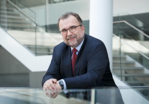 Technikvorstand Siegfried Russwurm verlässt Siemens zum 1. März 2017 (Bild: Siemens).