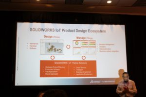 SolidWorks-VP Suchit Jain erläutert die zweigliedrige SolidWorks IoT-Strategie.