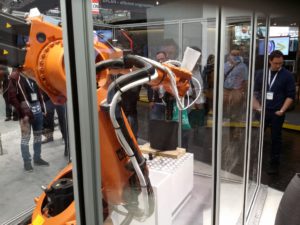 3D-druckender Roboter von Livrea auf dem HMI-Stand von Autodesk